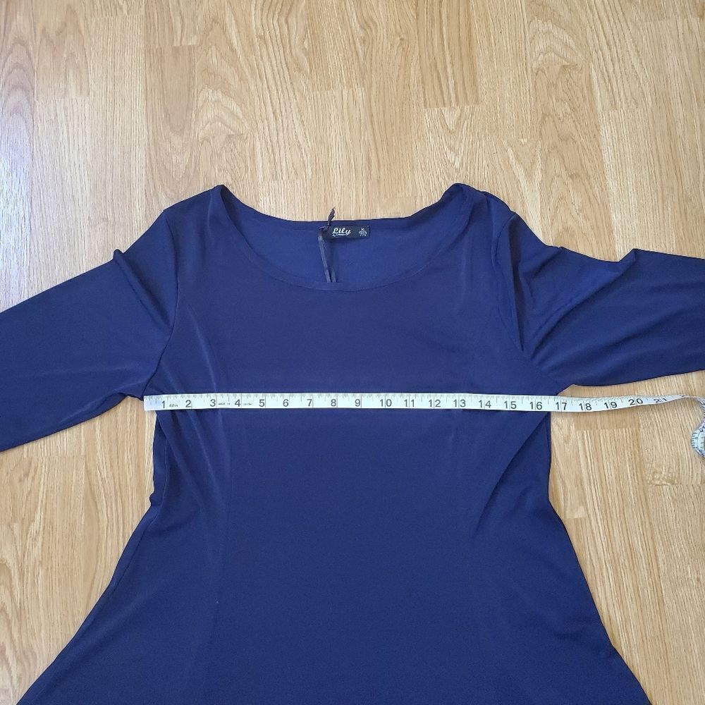 Lily Three-Quarter Sleeve Midi Dress sz Med - Picture 9 of 12